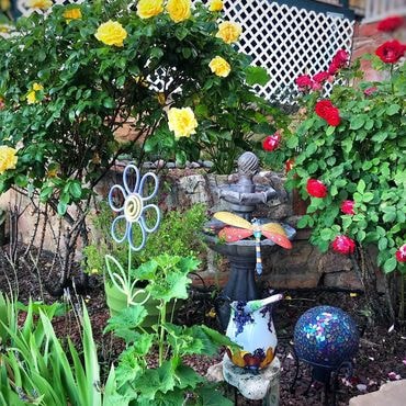 Garden display at Vino Zona